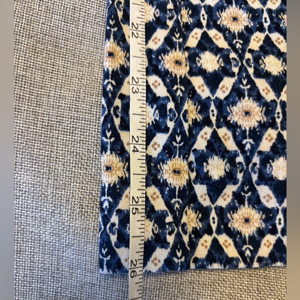 ANTHROPOLOGIE Essentials Pants, Sz 10. - Picture 9 of 9